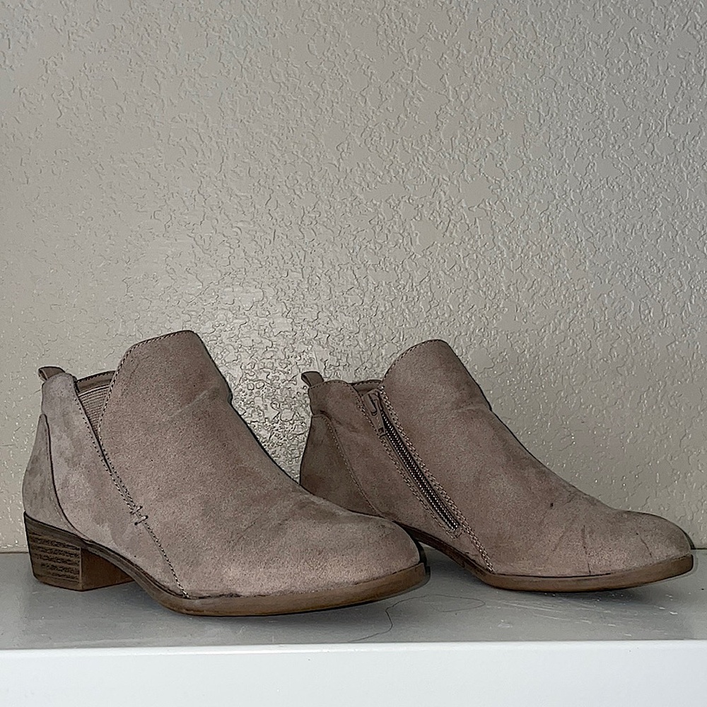 Arizona Jean Co. Memory Foam Boots